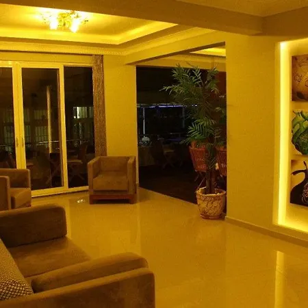 Corner Boutique Didim