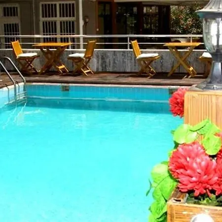 Corner Boutique Didim