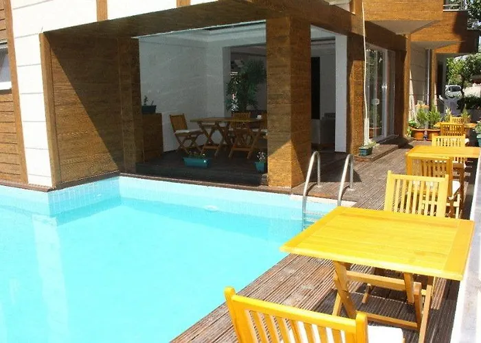 Ξενοδοχείο Corner Boutique 3*