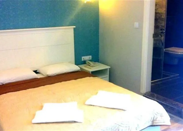 Hotel Corner Boutique 3*