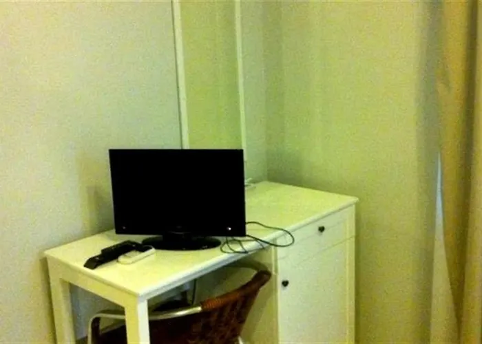 Corner Boutique Hotel 3*