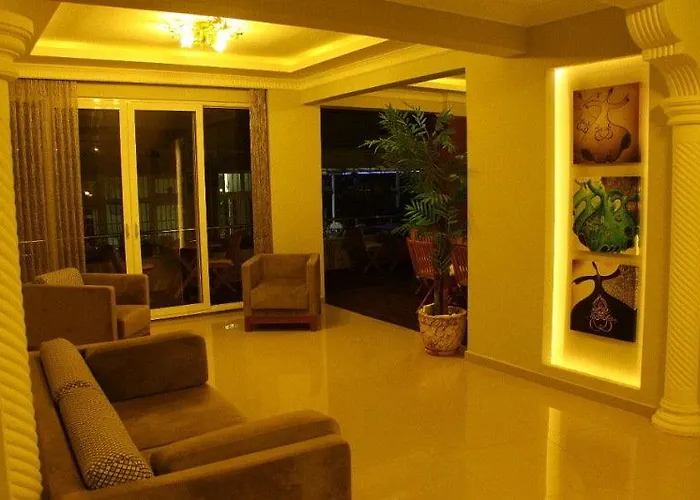 Corner Boutique 디딤